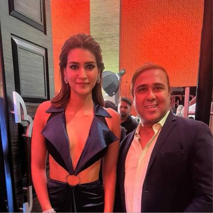 Astrologer Mr. Susshil Kanghya With Kriti Sanon